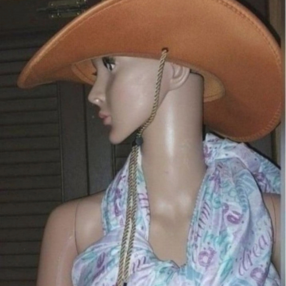 Tan Cowboy Hat - Picture 7 of 8